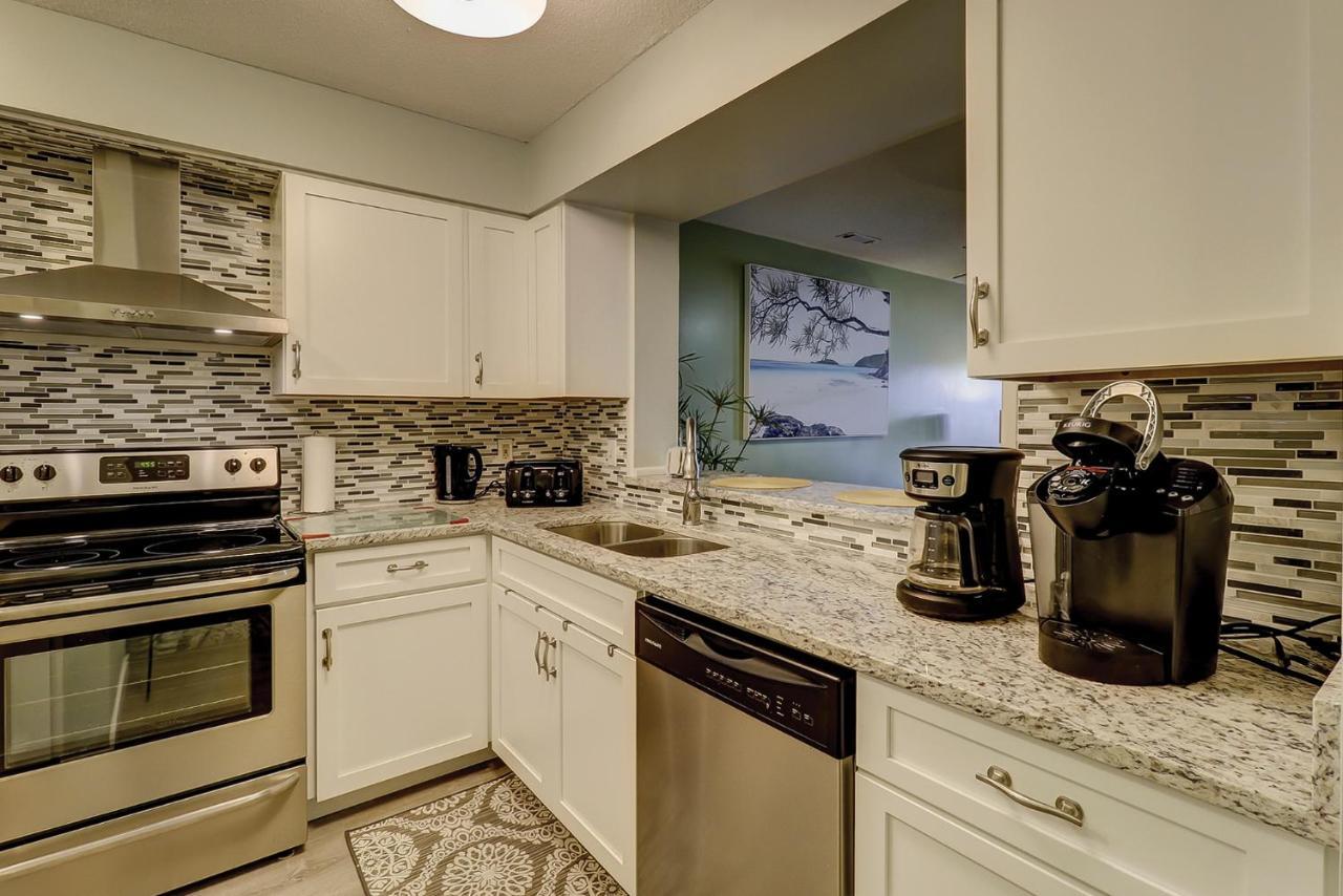 King Bed, Double, Twin Bed W Fold Out Couch Bikes & Beach Gear Included Hilton Head Island Exterior photo