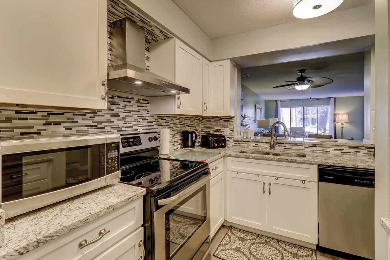 King Bed, Double, Twin Bed W Fold Out Couch Bikes & Beach Gear Included Hilton Head Island Exterior photo